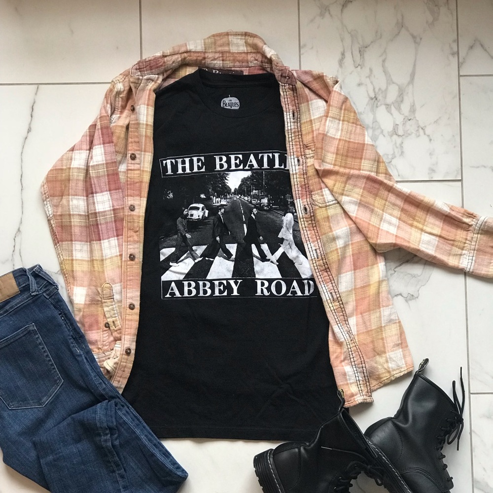 Beatles Black T